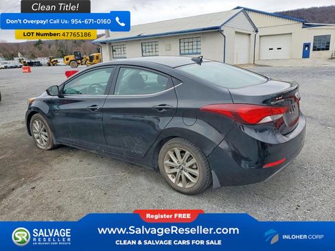 Used 2015 Hyundai Elantra SE w/ Option Group 03 FWD image 3