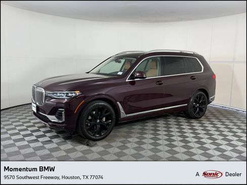 Used 2022 BMW X7 xDrive40i w/ Executive Package image 1