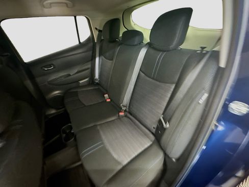 Used 2025 Nissan Leaf S FWD image 28