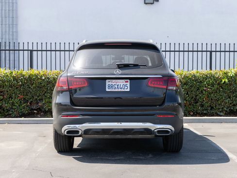 Used 2020 Mercedes-Benz GLC 300 image 3