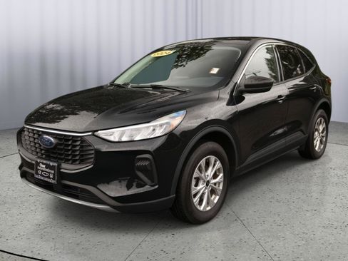 Used 2024 Ford Escape Active AWD/4WD image 18