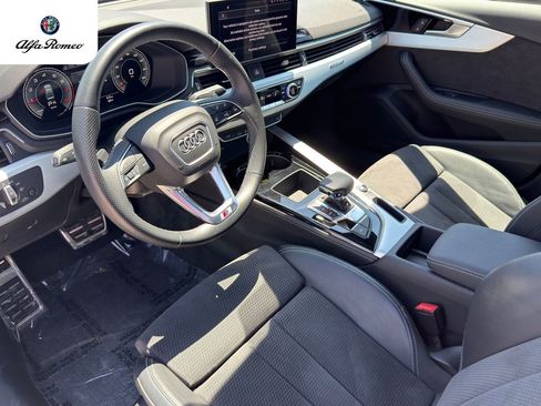 Used 2021 Audi A4 2.0T Premium Plus w/ Premium Plus Package AWD/4WD image 12