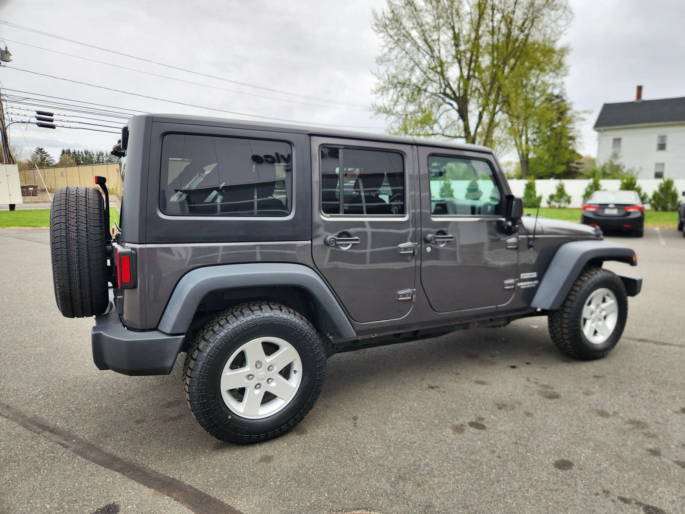 Used 2017 Jeep Wrangler Unlimited Sport w/ Quick Order Package 24S AWD/4WD image 17