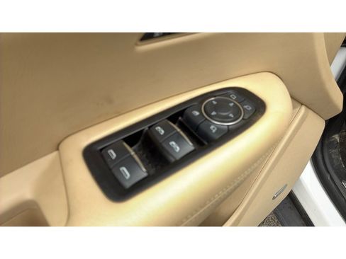 Used 2017 Cadillac XT5 Premium Luxury image 12