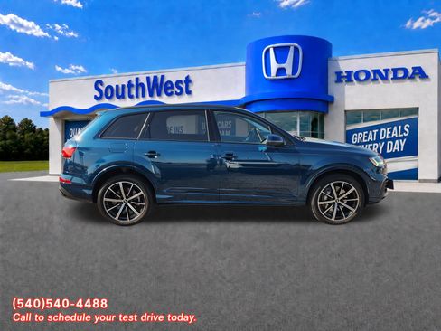 Used 2022 Audi Q7 3.0T Prestige AWD/4WD image 7