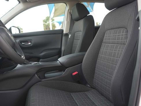 New 2026 Honda HR-V LX image 11