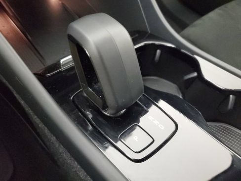 Certified 2023 Volvo XC40 Recharge Ultimate w/ Protection Package Premier AWD/4WD image 34