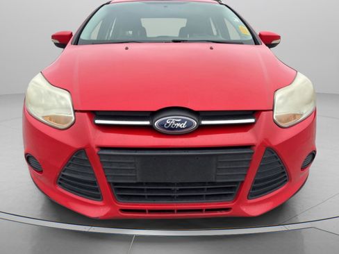Used 2014 Ford Focus SE image 4
