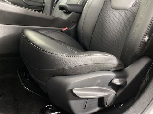 New 2026 Jeep Compass Latitude image 15