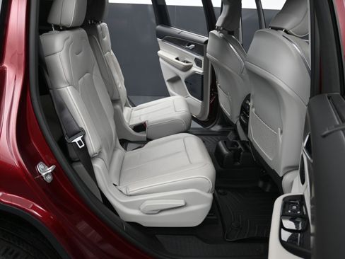 Used 2021 Jeep Grand Cherokee L Overland w/ Advanced Protech Group III image 26