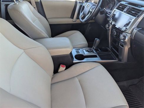 Used 2023 Toyota 4Runner SR5 Premium image 11