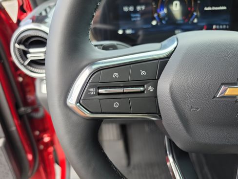 New 2026 Chevrolet Equinox LT w/ Convenience Package II FWD image 34
