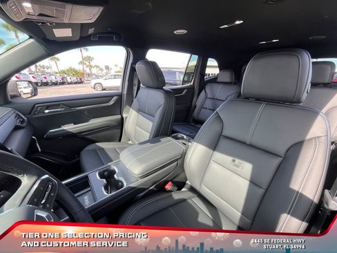 New 2026 GMC Acadia Elevation w/ Elevation Premium Package image 13