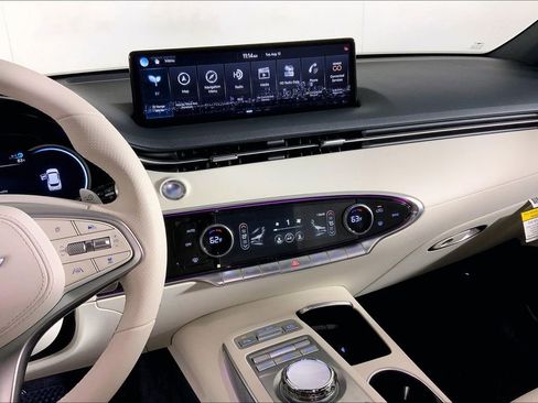 New 2024 Genesis Electrified GV70 Advanced AWD/4WD image 5