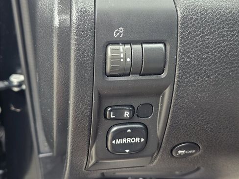 Used 2012 Subaru Forester 2.5X Premium image 21