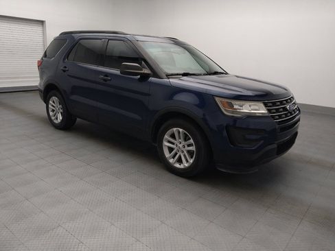 Used 2017 Ford Explorer FWD image 11