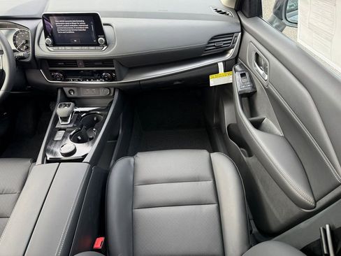 New 2026 Nissan Rogue SV image 20