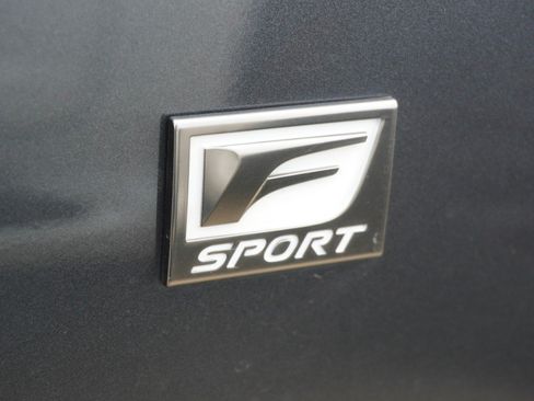 Used 2022 Lexus IS 350 F Sport RWD image 8