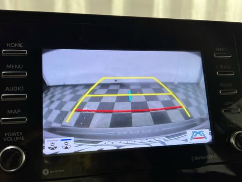 Used 2022 Toyota Camry LE image 26