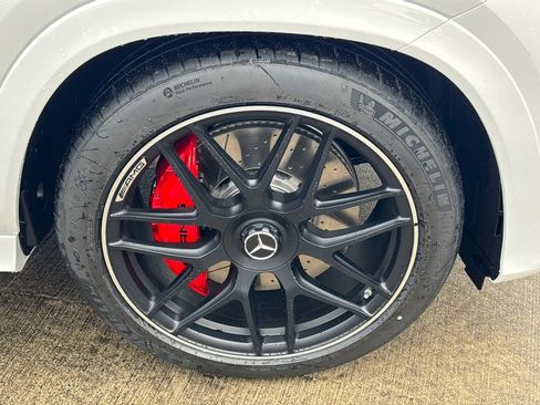New 2026 Mercedes-Benz GLE 63 AMG S image 14