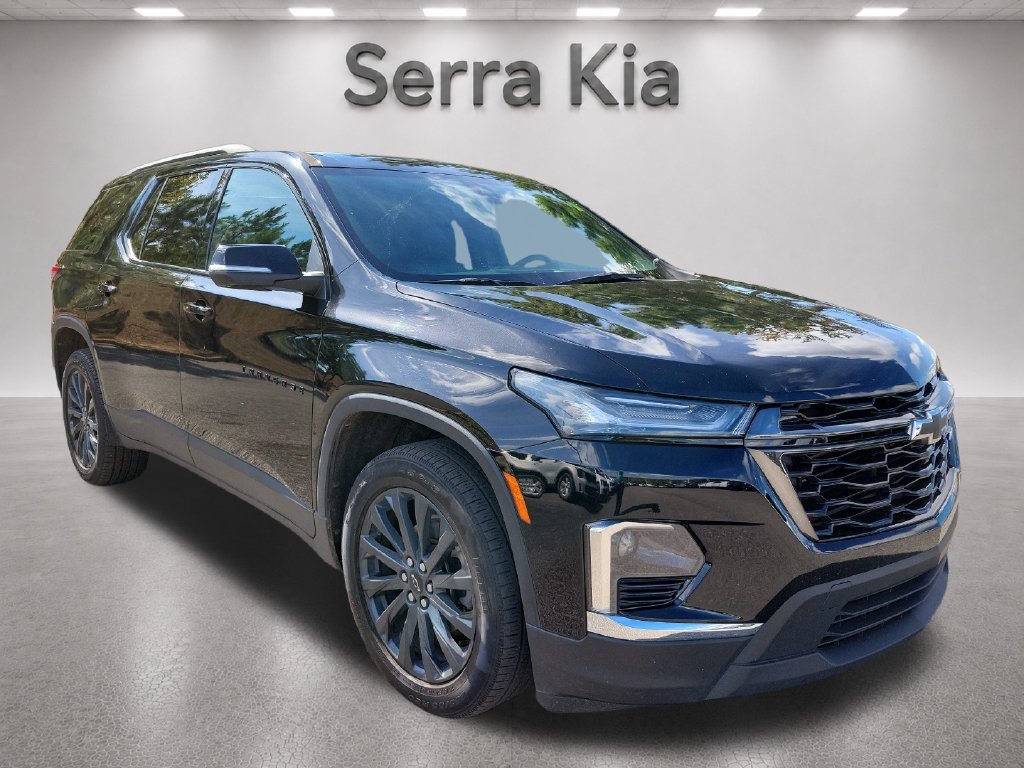 Used 2023 Chevrolet Traverse RS w/ LPO, Floor Liner Package FWD image 7