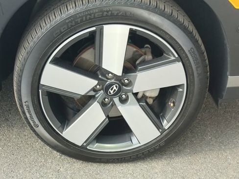 Used 2024 Hyundai Santa Fe Limited image 9