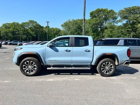 Used 2025 GMC Canyon Denali AWD/4WD image 7