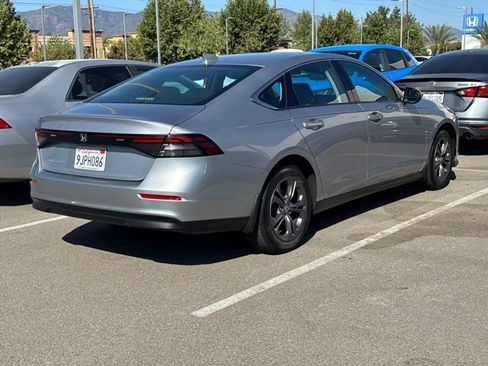 Used 2023 Honda Accord EX image 4