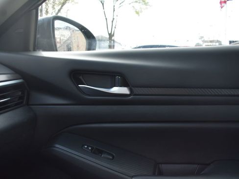 Used 2025 Nissan Altima 2.5 SV FWD image 20