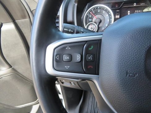 Used 2021 RAM 1500 Big Horn image 19
