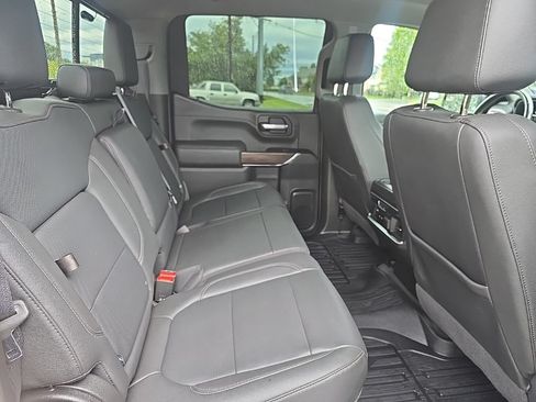 Used 2021 GMC Sierra 1500 SLT w/ SLT Convenience Package AWD/4WD image 12