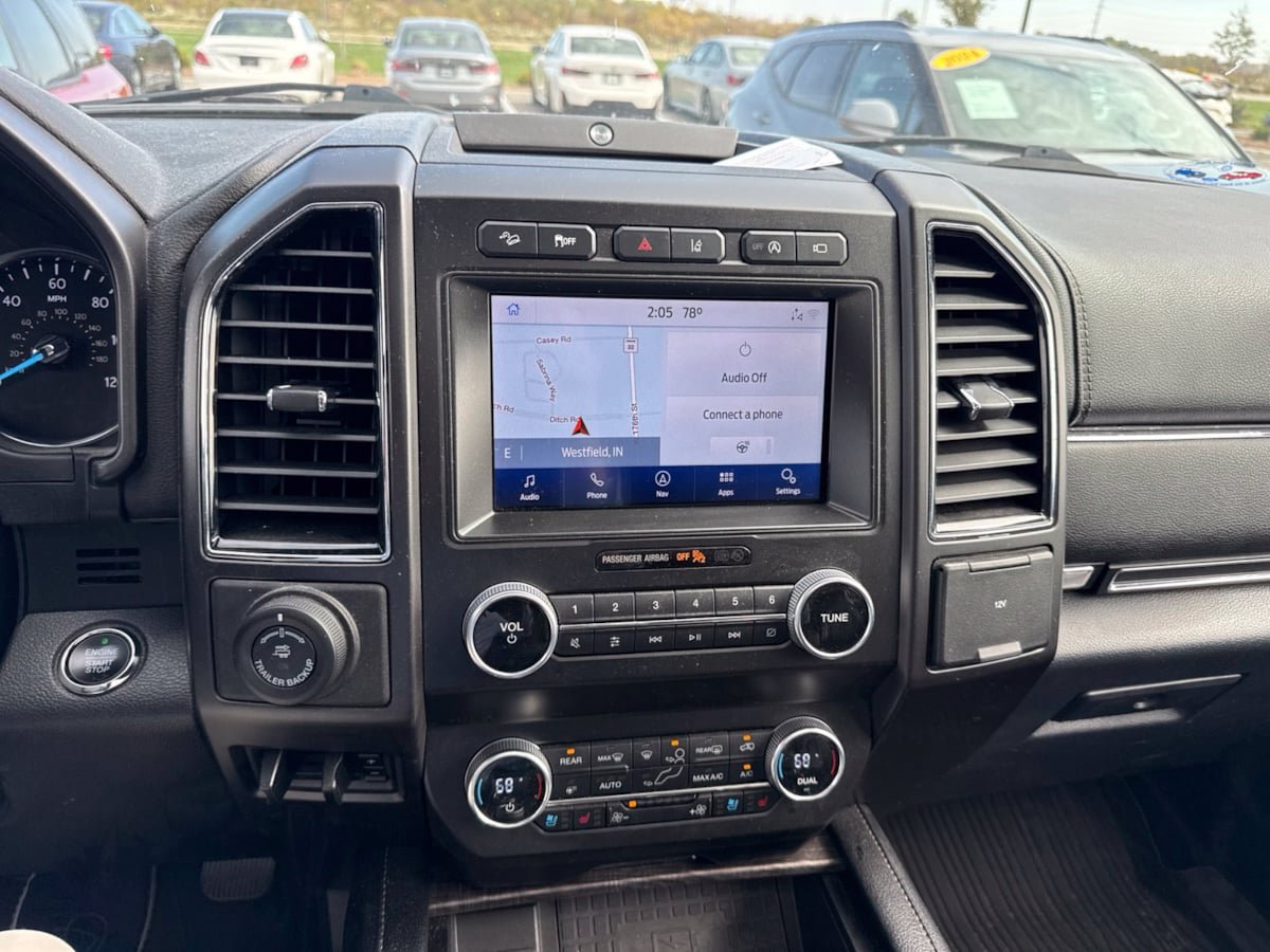 Used 2021 Ford Expedition Limited AWD/4WD image 9
