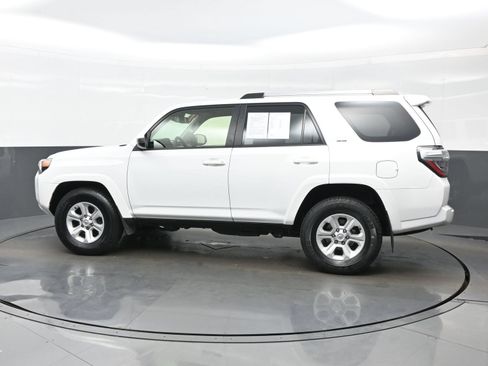 Used 2024 Toyota 4Runner SR5 RWD image 3