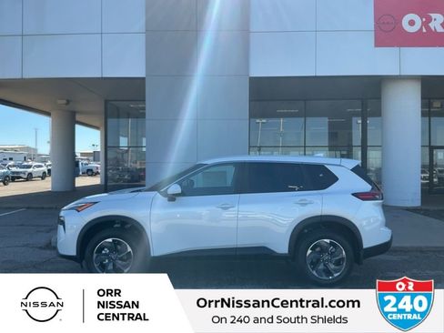 New 2026 Nissan Rogue SV FWD image 8