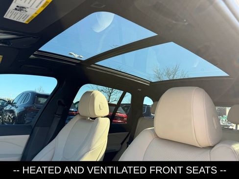 Used 2021 BMW X5 xDrive40i w/ M Sport Package AWD/4WD image 7