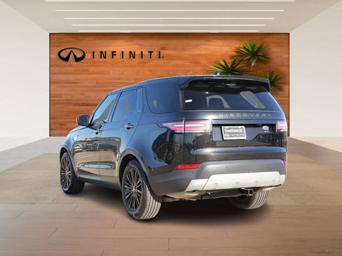 Used 2017 Land Rover Discovery HSE Luxury image 5