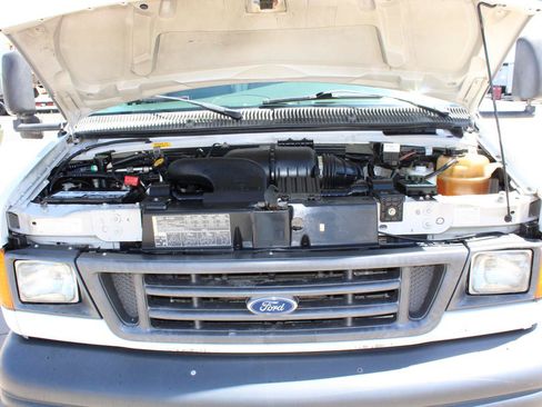 Used 2007 Ford E-450 and Econoline 450 RWD image 27