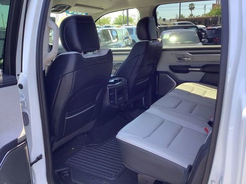 Used 2024 RAM 1500 Limited AWD/4WD image 24