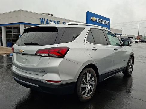 Used 2022 Chevrolet Equinox Premier FWD image 6