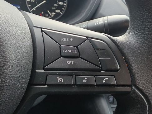 Certified 2025 Nissan Sentra S FWD image 19