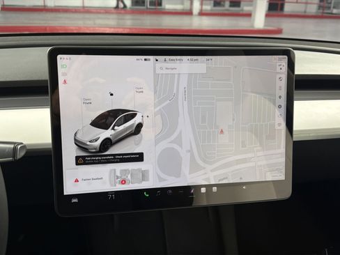 Used 2023 Tesla Model Y Long Range image 20
