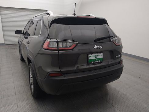 Used 2020 Jeep Cherokee Latitude Plus image 6