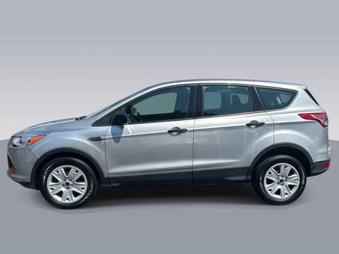 Used 2015 Ford Escape S FWD image 5