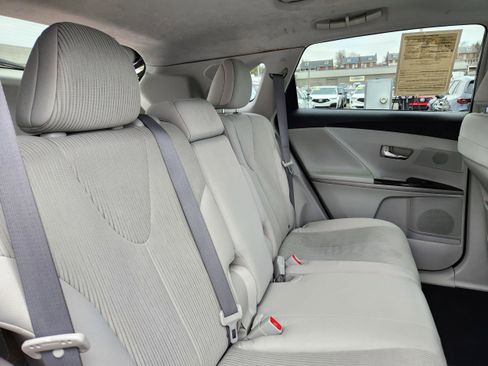 Used 2009 Toyota Venza FWD image 15