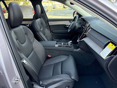 New 2026 Volvo XC90 T8 Ultra image 47