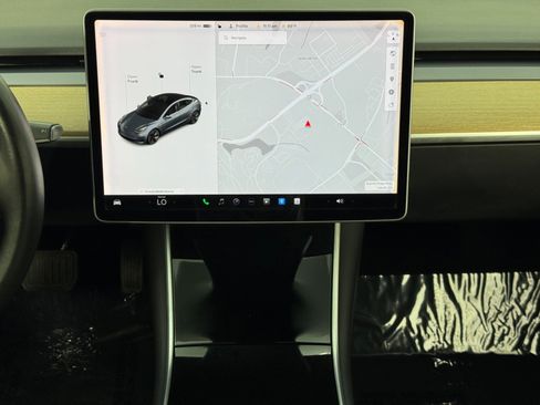 Used 2018 Tesla Model 3 Long Range image 20
