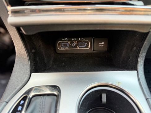 Used 2019 Jeep Grand Cherokee High Altitude AWD/4WD image 27
