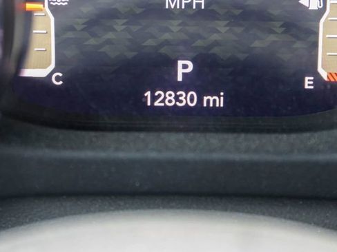 Used 2023 Jeep Gladiator Willys image 26