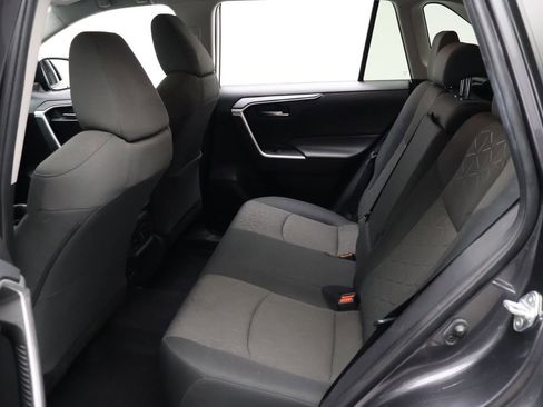 Certified 2021 Toyota RAV4 XLE image 19