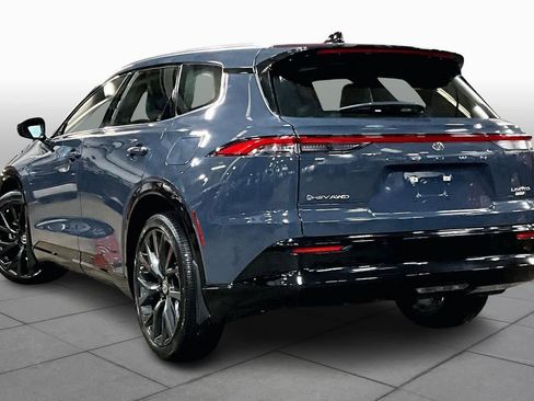 Certified 2025 Toyota Crown Signia image 11